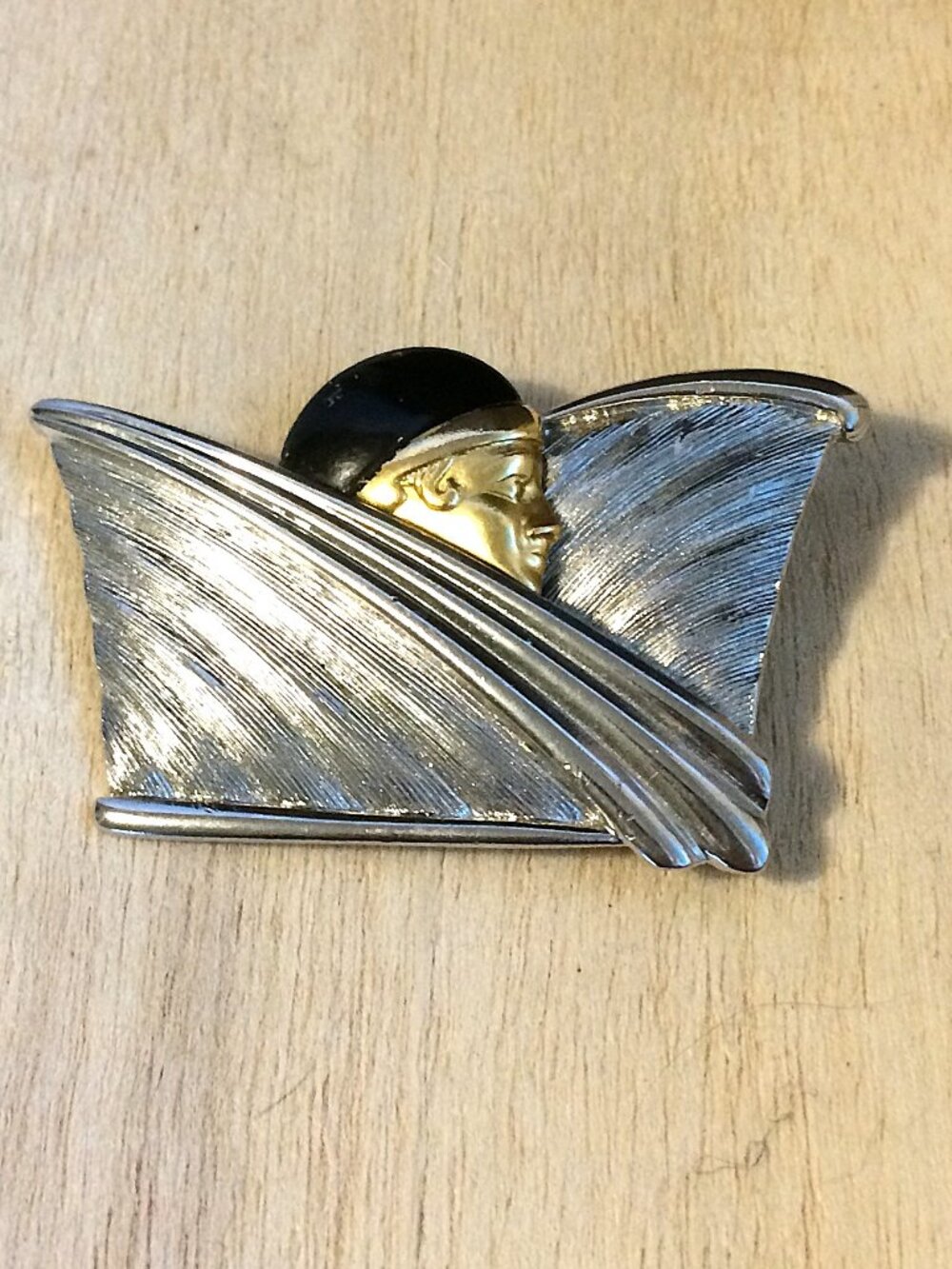 Vintage Art Deco Flapper Girl Face Hat Pin Brooch